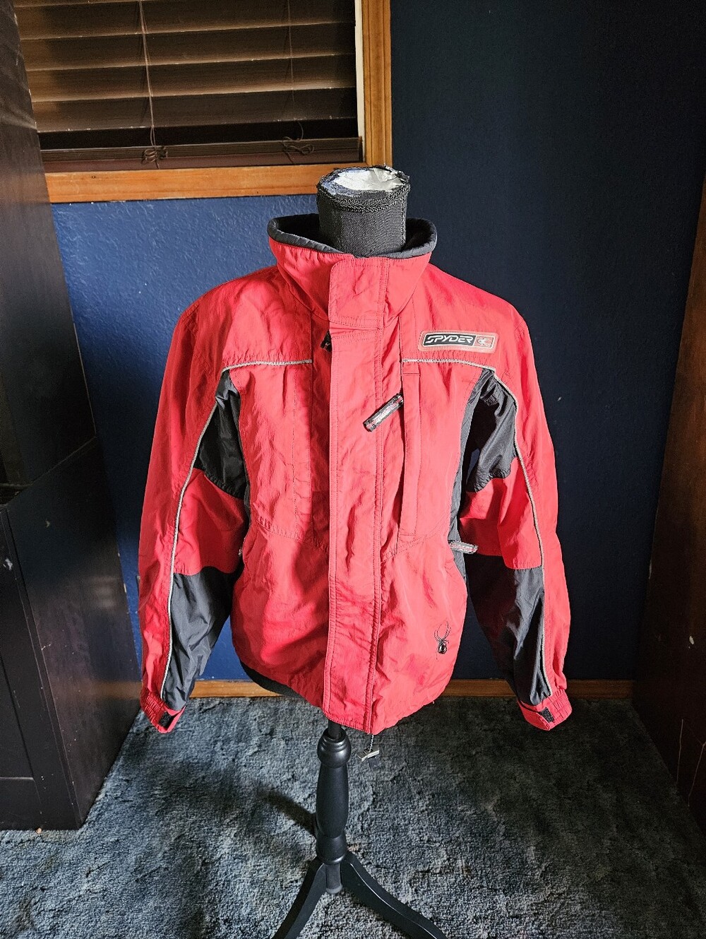 Spyder XT  weatherproof & breathable boys jacket size 14 red and black